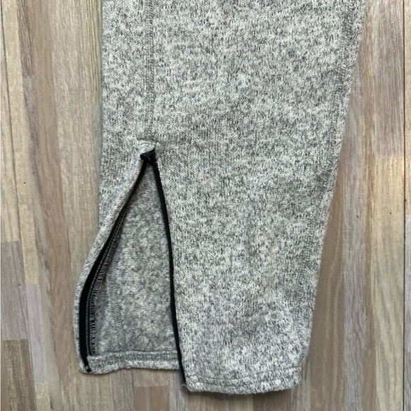 Nike Fleece Heather Gray Sweatpants with Zip Ankles, Women's Size Small - Picture 12 of 15